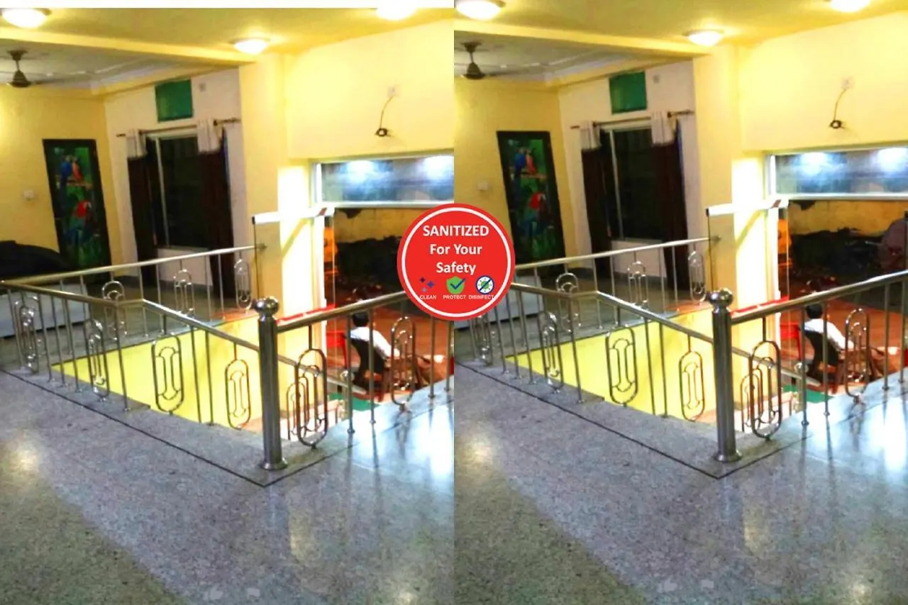 *** 호텔 Goroomgo Kashi Inn Varanasi Near Railway Station 인도
